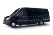 Mercedes-Benz Sprinter photo